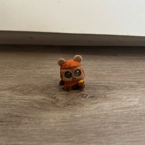 Disney Doorables Star Wars Ewok Village Wicket Warrick Figurine